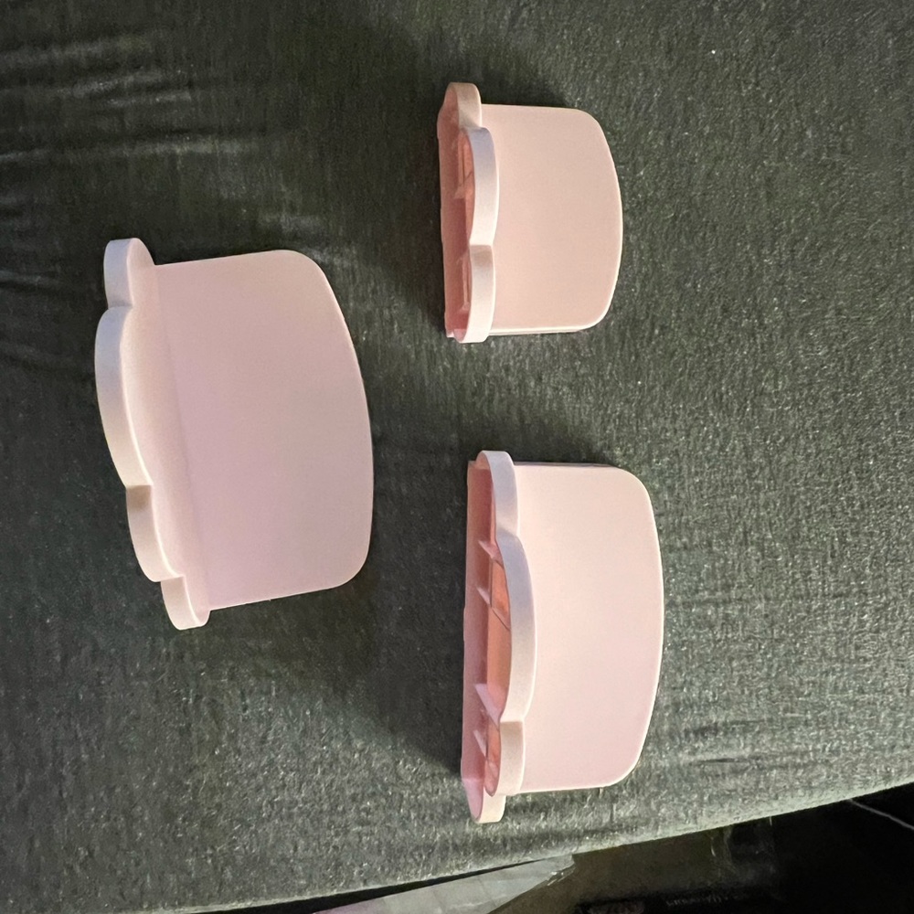mini pink floating shelves from amazon